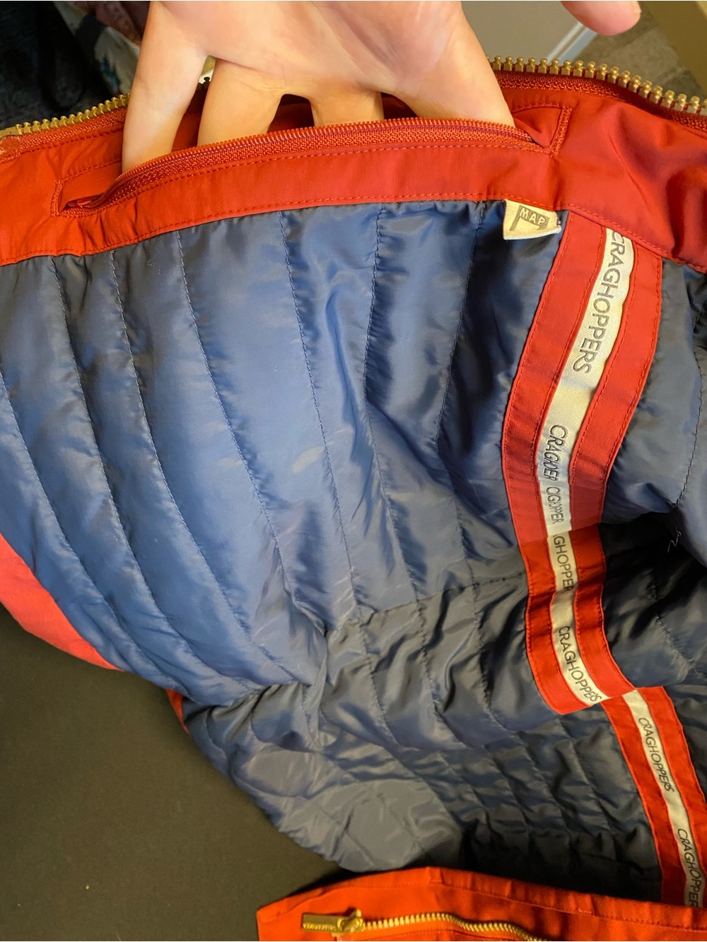 Craghoppers Agetha Red Hooded Jacket with Zip Pockets- GOR-TEX Size M - Picture 7 of 9